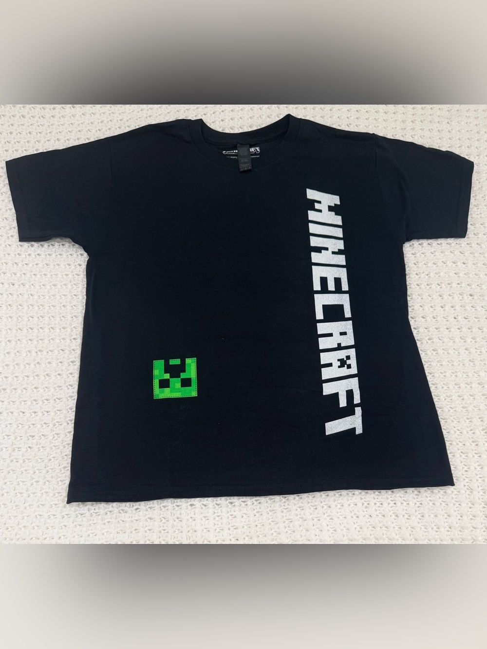 Minecraft Creeper Boys' T-Shirt in black size L. NOWT